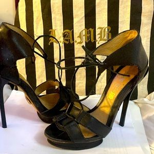 Lamb cage black heels size 6 M